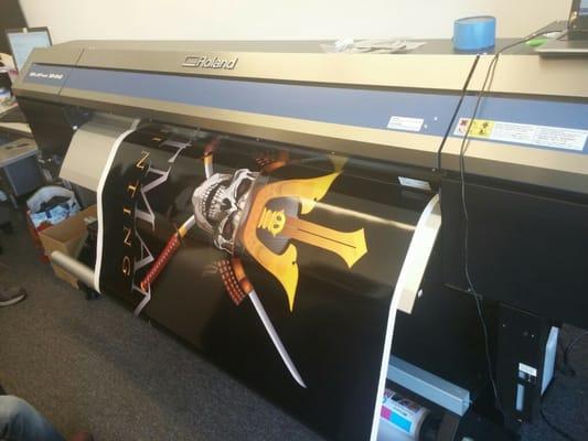 Oh you want banners....We got banners! Large scale capabilities for all your advertising needs!