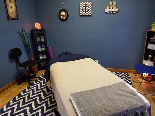 Elma, Iowa massage room