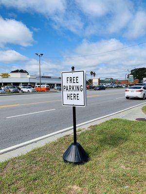 GOSF 2019 - Some businesses along Ford Ave offer up their lots for fest goers to park for free.