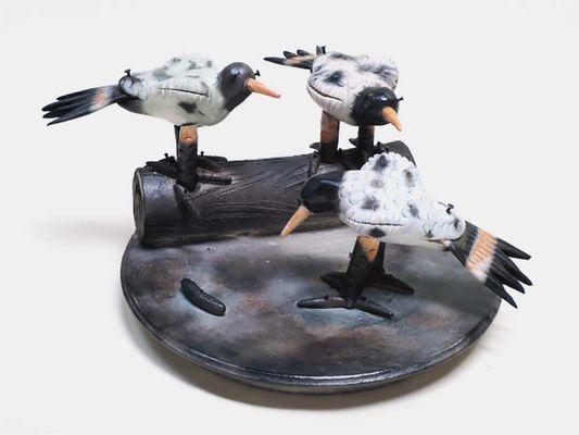 Three Bird Platter, ceramic sculpture, by Joe Mariscal