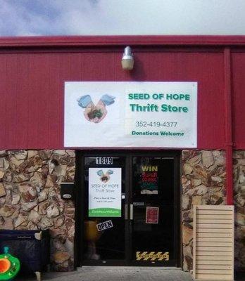 Picture of Seed of Hope Thrift Store located north us-41 Inverness.