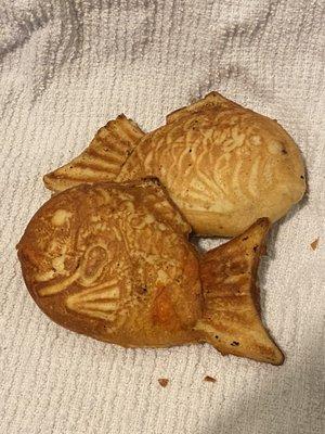 One Cheese and one Red Bean Taiyaki