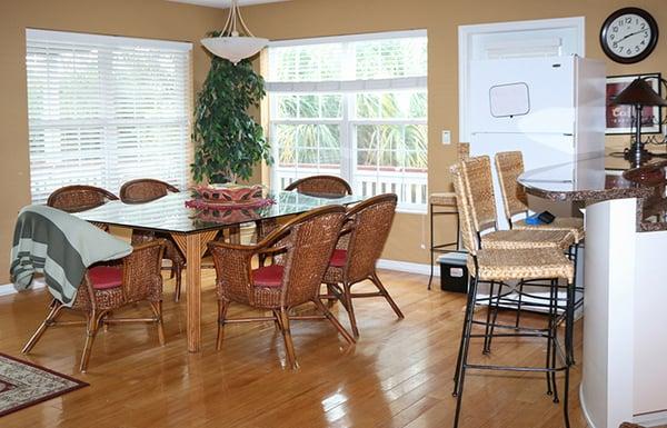 Men's Residence breakfast area