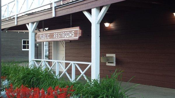 Public restrooms in Medora