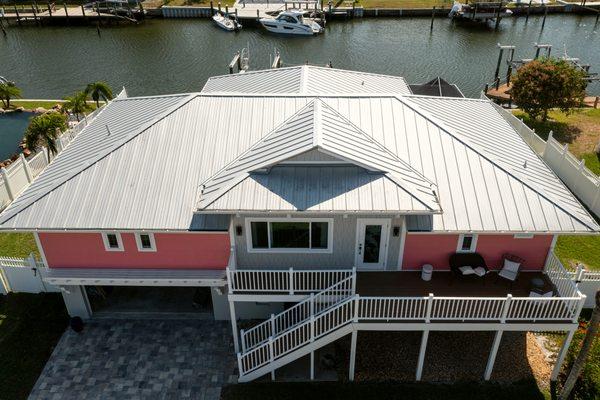 Standing Seam Roof
Fort Myers Beach, FL