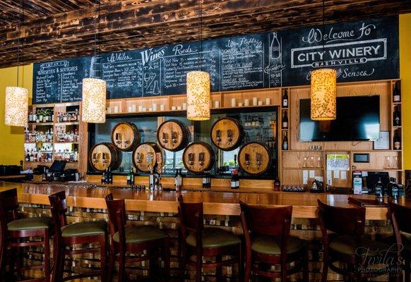 Enjoy happy hour in Nashville at City Winery