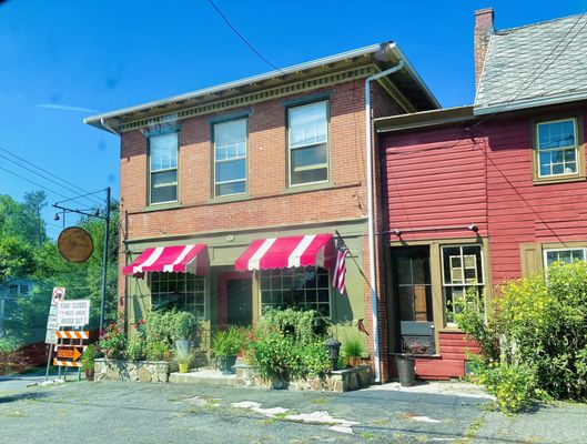 Catherine's Restaurant -- storefront