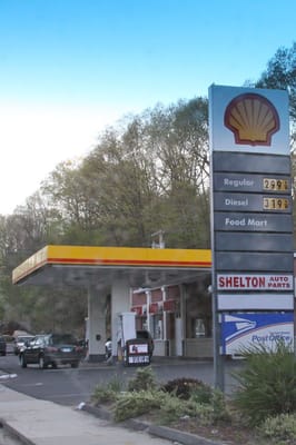 Bridgeport Avenue Shell