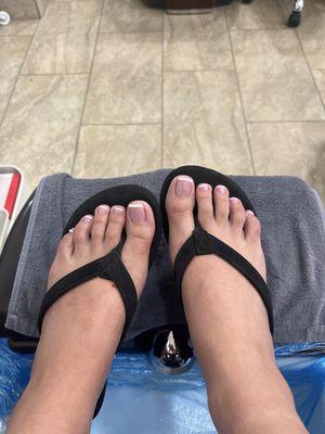 French tip pedicure