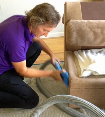 Lynn cleaning upholstery