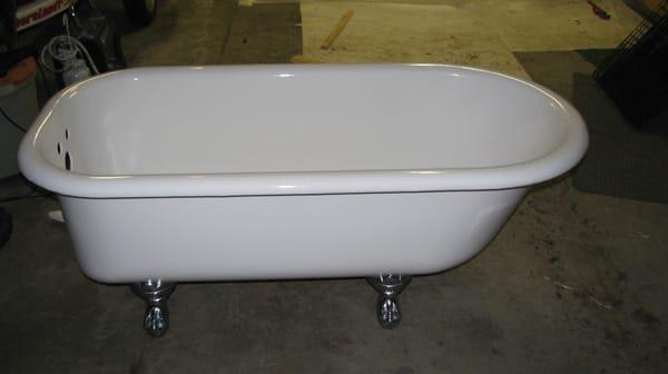 After: Classic White clawfoot tub with chromed feet