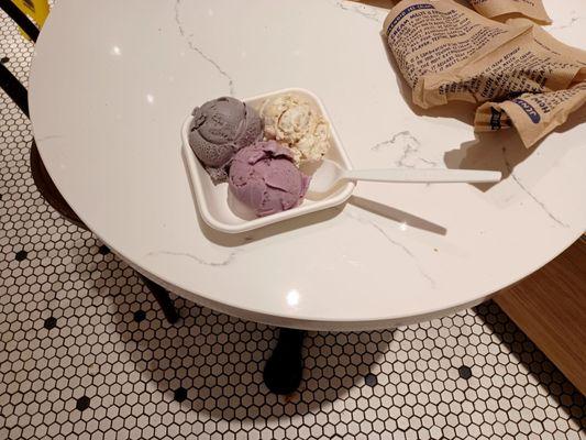 My order at Jeni's: Wildberry Lavender, Sunshine and Crispy Pecan Roll.