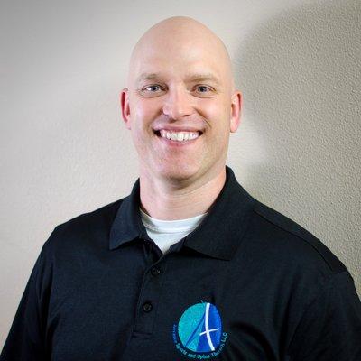 Jeff has been with Advance Sports and Spine Therapy since 2012.  He practices primarily out of the West Linn location.