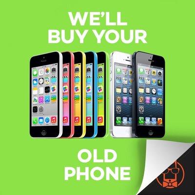 Broken phone ? Old phone ? Bring them buy will be happy to look at it and give you the best possible cash for them! We got you !