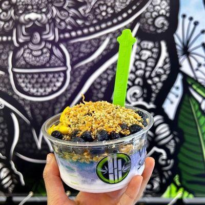 Beat the Texas heat with refreshing açaí bowls and drinks.