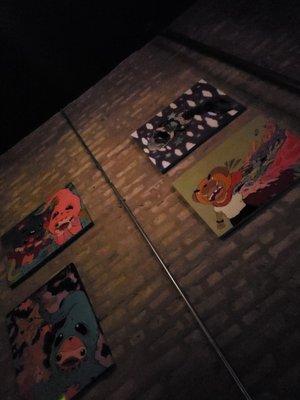 Nice atmosphere, nice music, great art.. Overall great spot