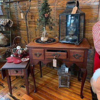 Love-story antique vanity: Man cut down tree & made by hand for the woman he loved.