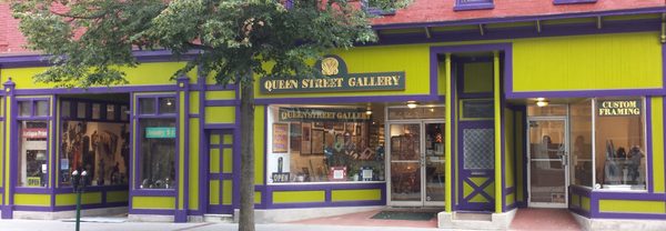 Entrance to Queen Street Gallery & Antiques