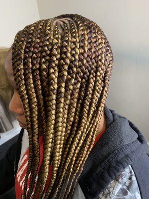 Vicky's African Hairbraiding