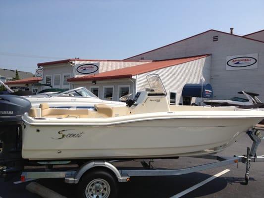 MarineMax - Somers Point