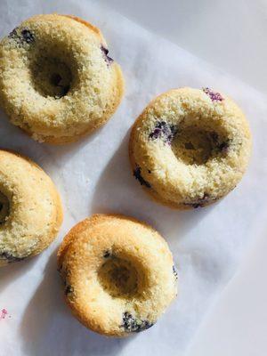 Gluten Free & Vegan Lemon Blueberry Donuts