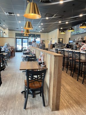 Landisville Coffee Co at 1:30 pm - many of the lunch rush customers have already left.