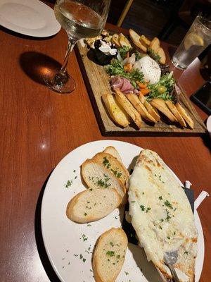 Tisdale Moscato, charcuterie, and bacon spinach dip