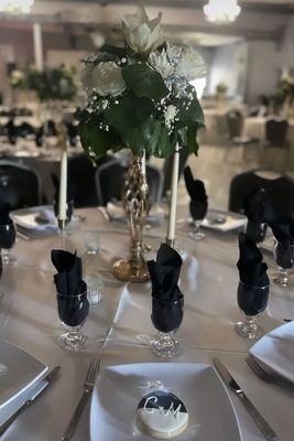 Reception center pieces