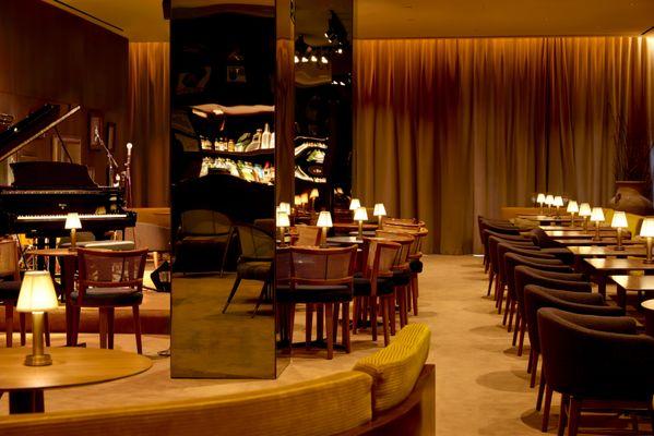 Baretto began as a cult live-music destination set discreetly within the Fasano Hotel in Sao Paulo, Brazil.