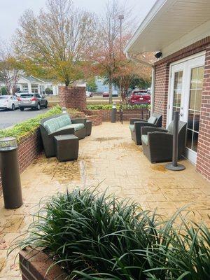 Outside seating and grilling area