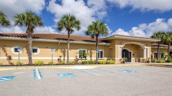 Robert Toale and Sons Funeral Home at Palms Memorial Park