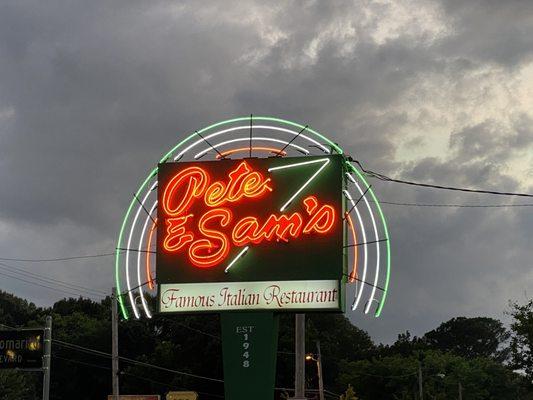 Pete and Pete & Sam 's Famous Italian