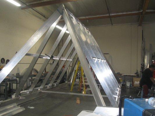 custom skylight manufacturing