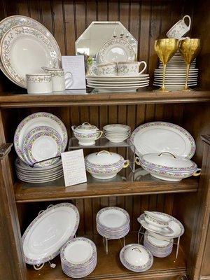 03.18.23 fine china (3 shelves full)