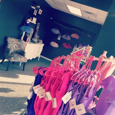 We have everything you need in our boutique! Shoes, accessories and apparel.