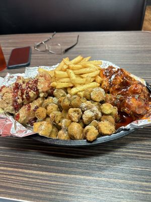 12 wings with PB&J and Honey Hot sauce, okra and fries.