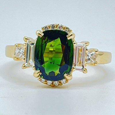 Custom green sapphire