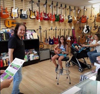 Celebrity visits are always fun #backstagemusicboca #5614774800 #musicstoreboca