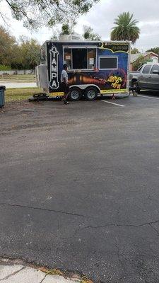 "Slap Yo Mama" food truck.