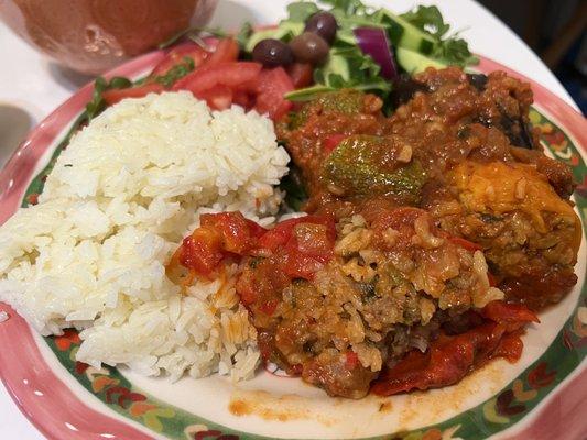 Sudanese stuffed vegetables with ground beef + rice