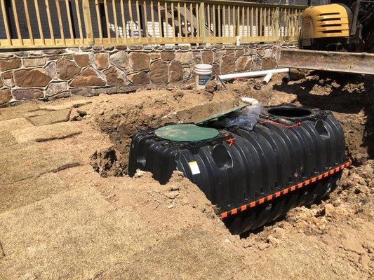 New infiltrator 1060 gal septic tank