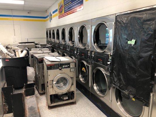 Resident junk in SpinCycle Laundromat