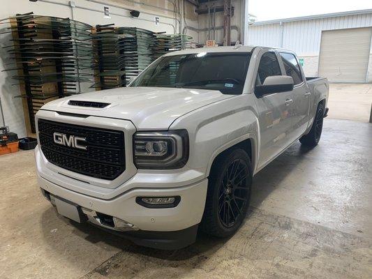 16' GMC Sierra Denali