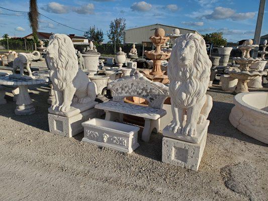 Concrete Lions with pedestal off white color