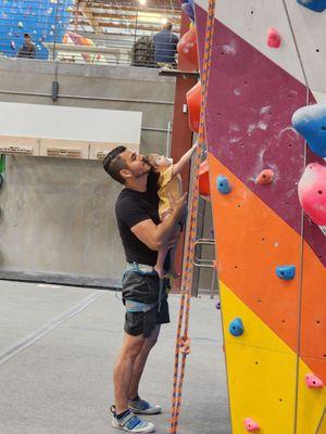 Baby Aiko is doing her first climb.