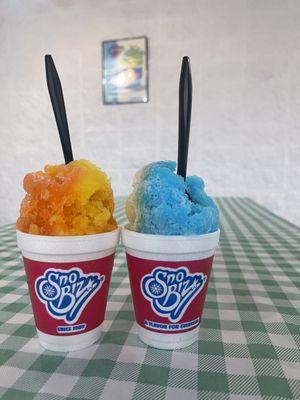 Shaved ice with ice cream underneath