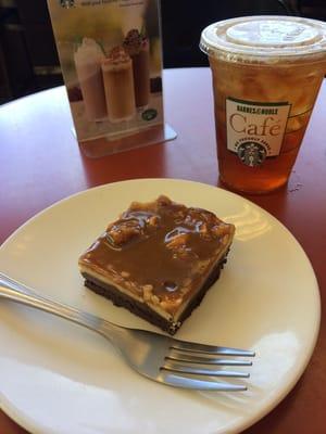 Sometimes a guy just needs a peanut butter snickers brownie and iced tea while they are browsing for books.