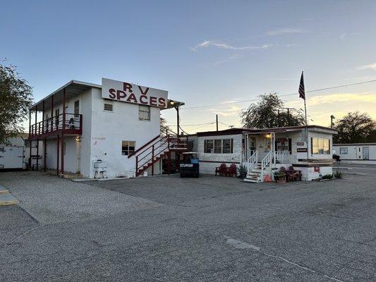 Arabian Trailer Oasis & Rv's