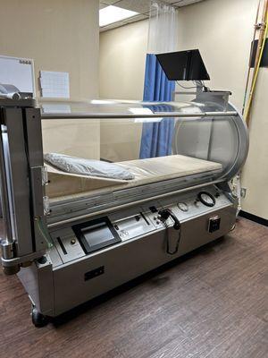 Hyperbaric chamber at Southwest Hyperbarics.