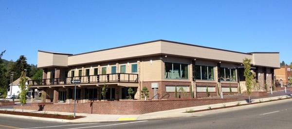 Umpqua Business Center